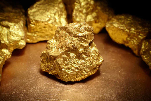 What are the different uses of gold ?